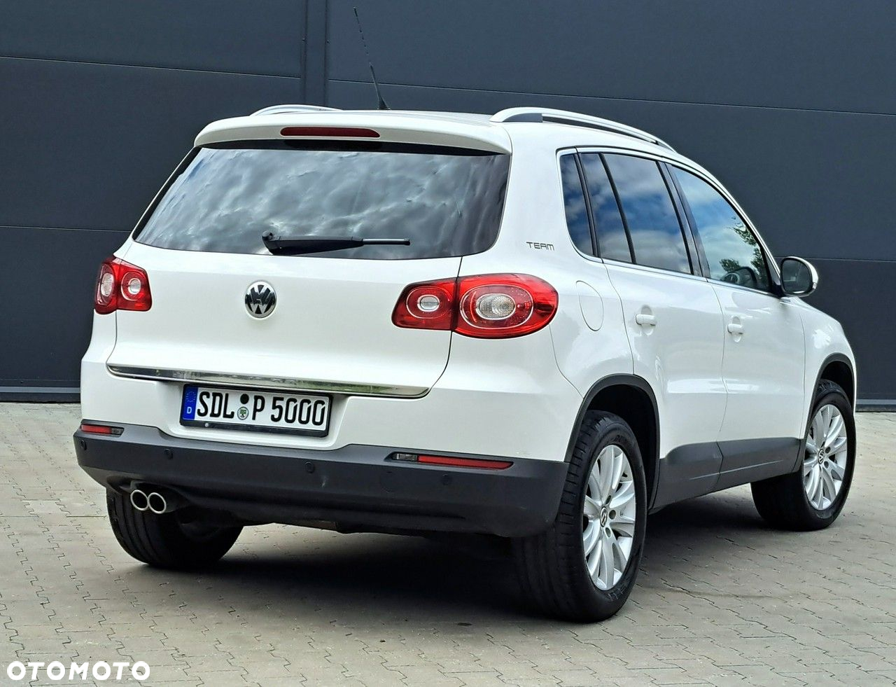 Volkswagen Tiguan - 6