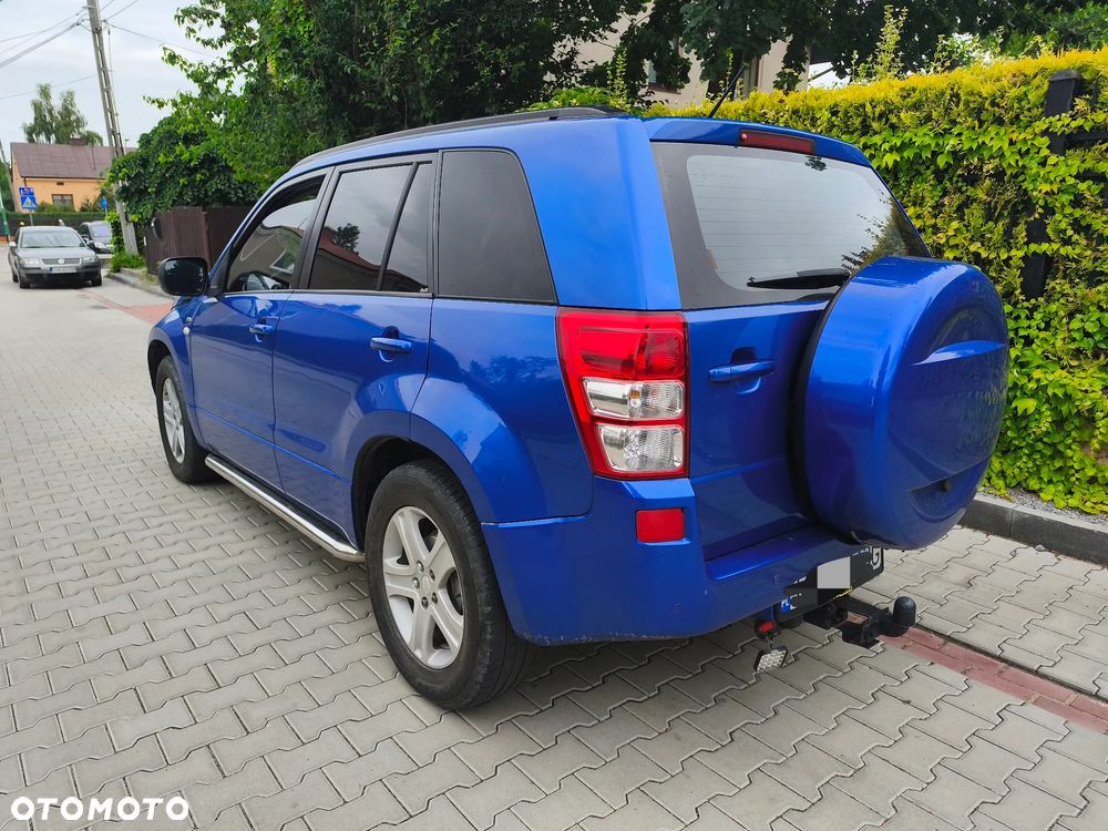 Suzuki Grand Vitara 1.9 DDiS Comfort - 4