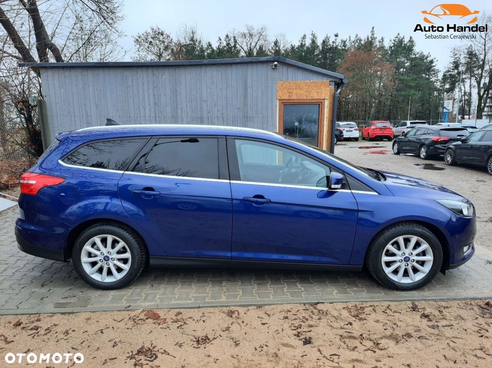 Ford Focus 1.5 EcoBlue Start-Stopp-System TITANIUM - 10