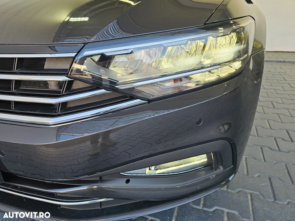 Volkswagen Passat 1.5 TSI ACT DSG Comfortline - 32