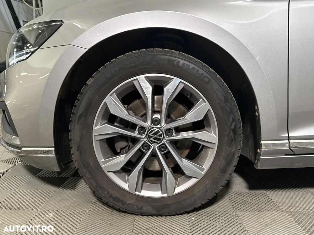 Volkswagen Passat - 14