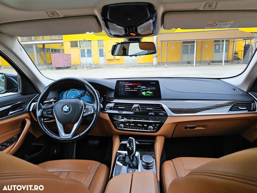 BMW Seria 5 520d Aut. Luxury Line - 15
