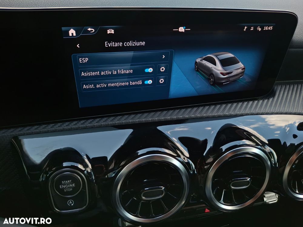 Mercedes-Benz CLA 180 7G-DCT - 20