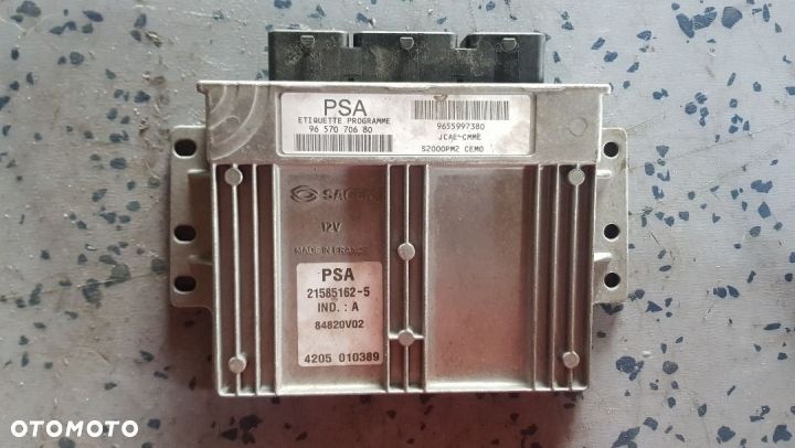 CITROEN C5 1.8 16VSTEROWNIK SILNIKA 9655997380 - 1