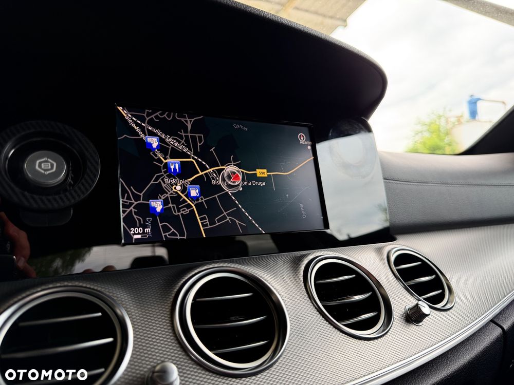 Mercedes-Benz Klasa E 220 d 9G-TRONIC - 28