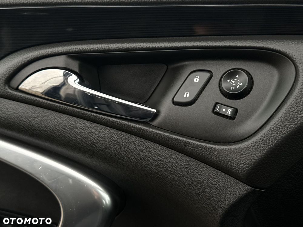 Opel Insignia 2.0 CDTI Cosmo - 22