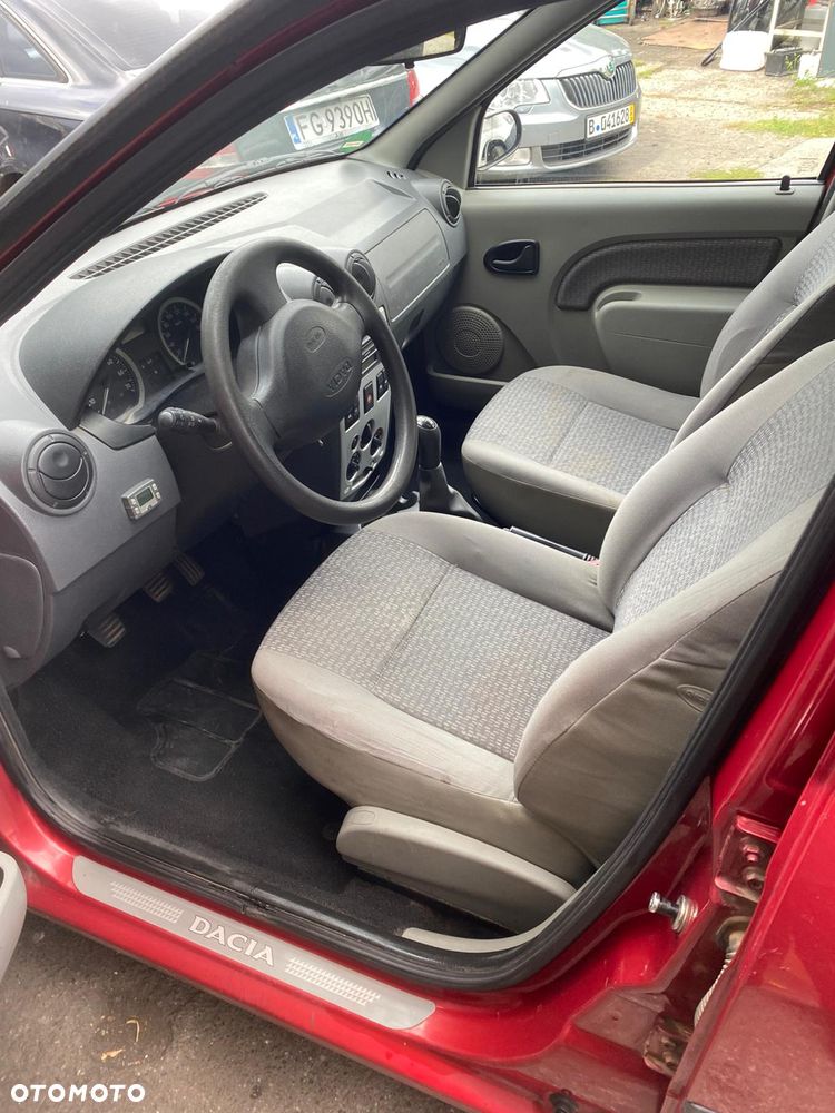 Dacia Logan 1.5 dCi Laureate - 8