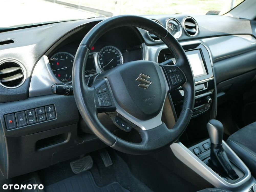 Suzuki Vitara 1.6 XLED 4WD - 6