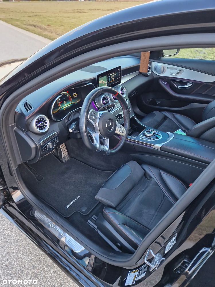 Mercedes-Benz Klasa C AMG 43 4Matic 9G-TRONIC - 18