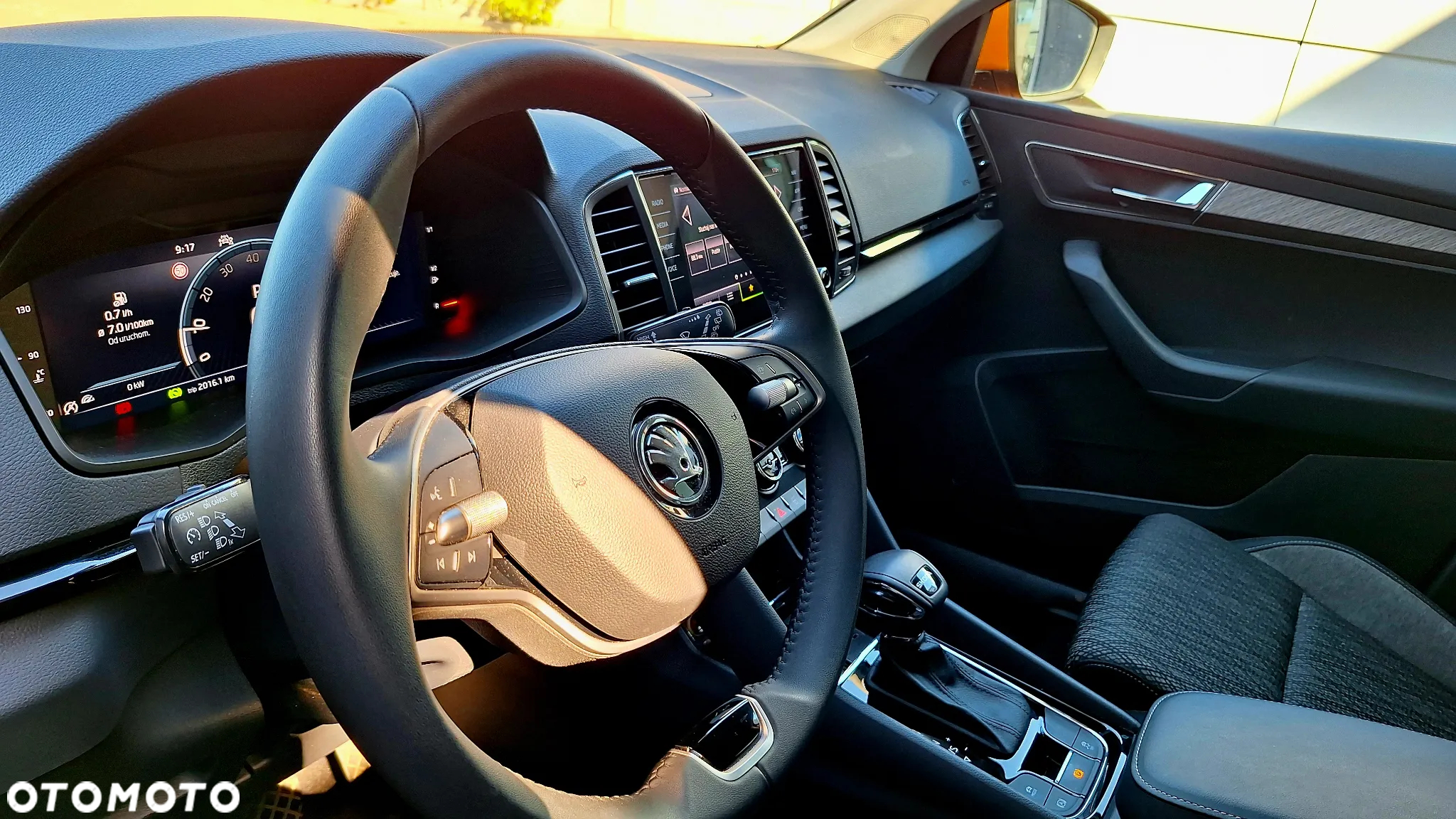 Skoda Karoq 1.5 TSI ACT Selection DSG - 19