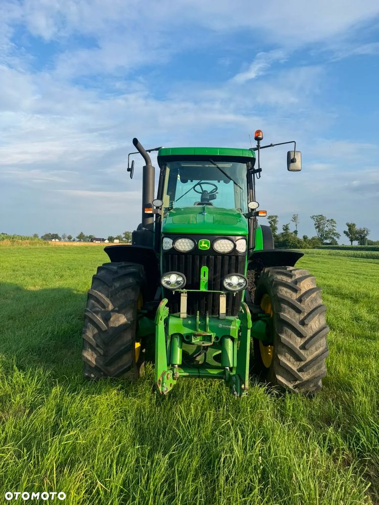 John Deere 7820 - 10