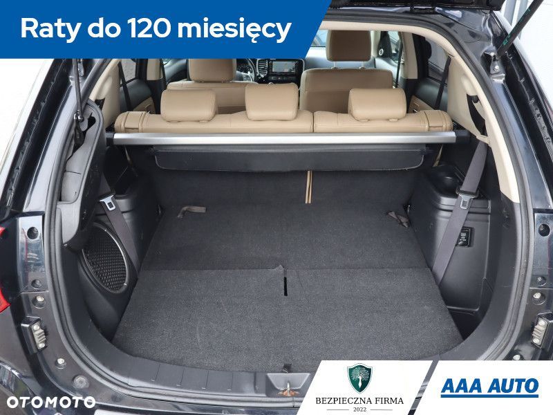 Mitsubishi Outlander - 16