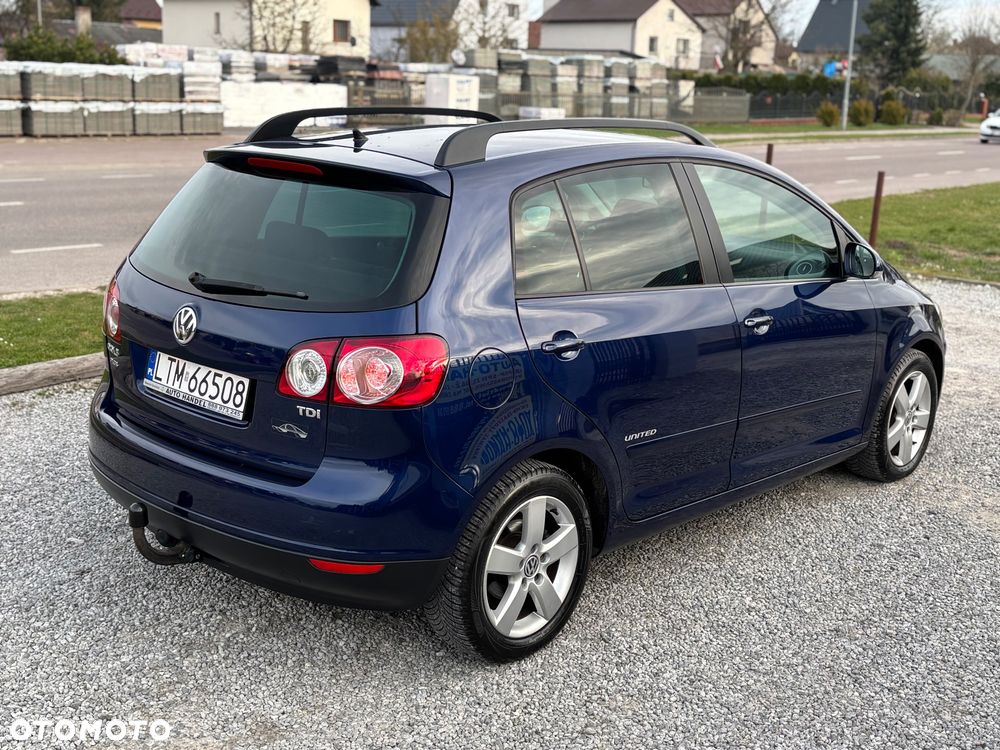 Volkswagen Golf Plus - 25