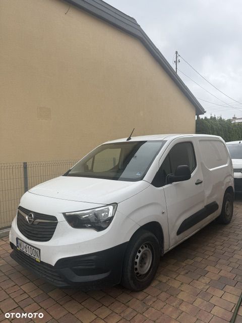 Opel OPEL COMBO E - 2