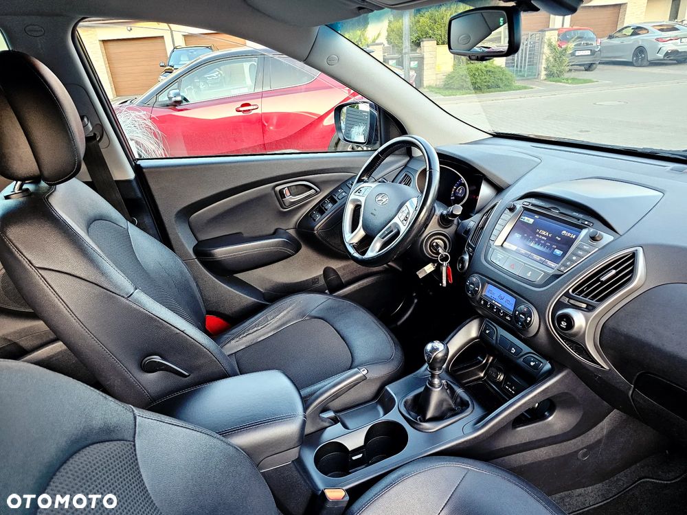 Hyundai ix35 2.0 CRDi Premium 2WD - 38