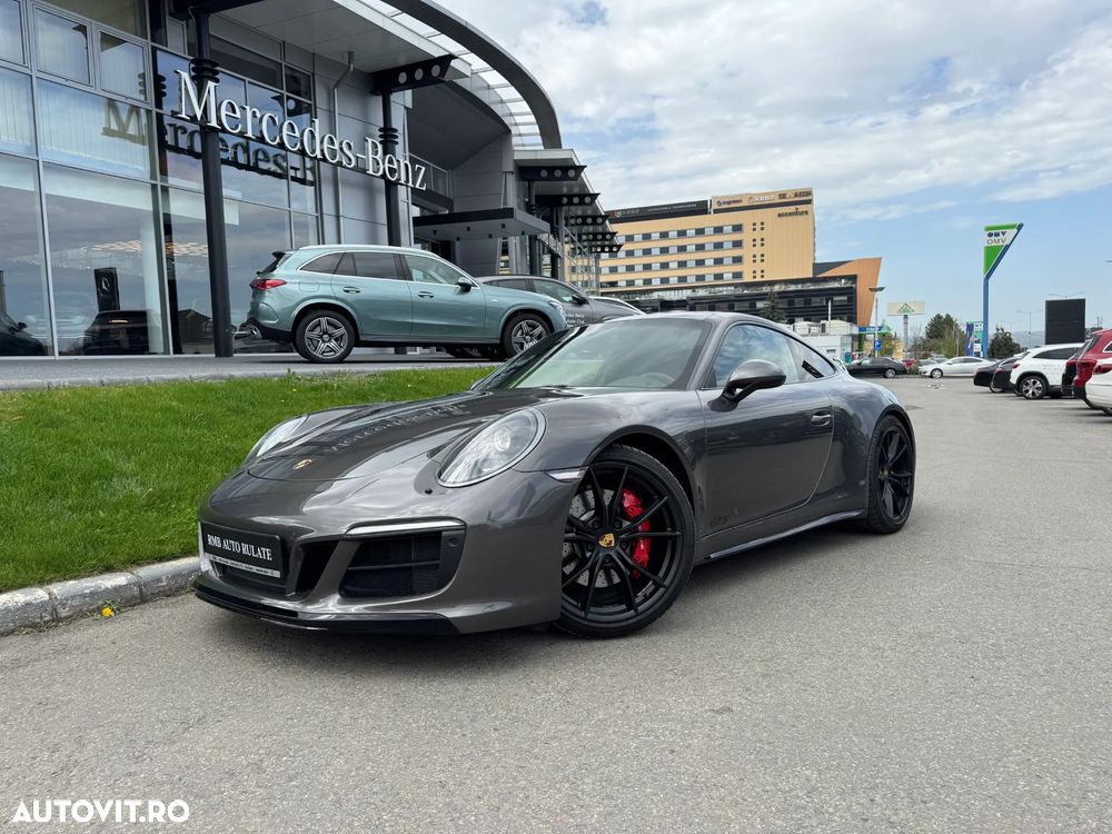 Porsche 911 Carrera 4 GTS PDK