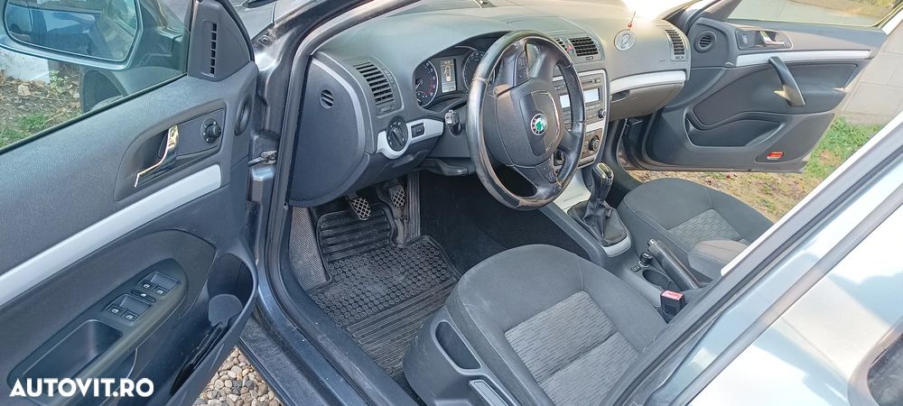 Skoda Octavia - 9
