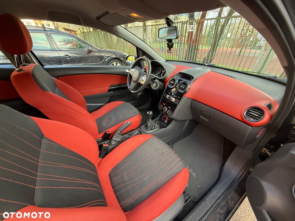 Opel Corsa 1.2 16V Enjoy - 15