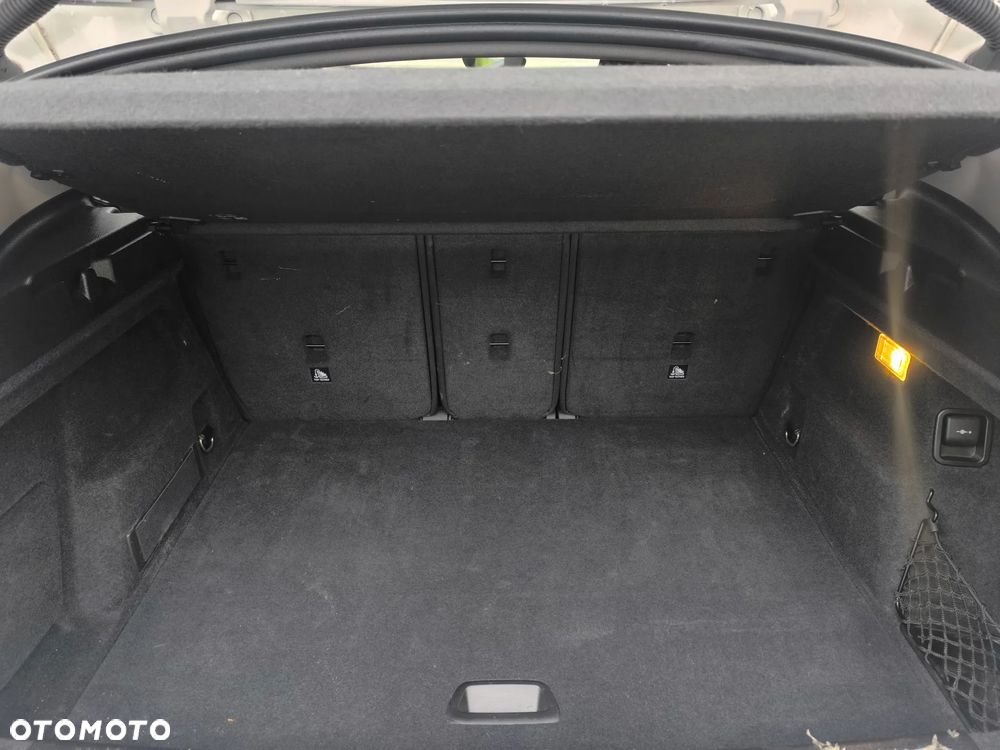 BMW X2 sDrive18i Advantage - 13