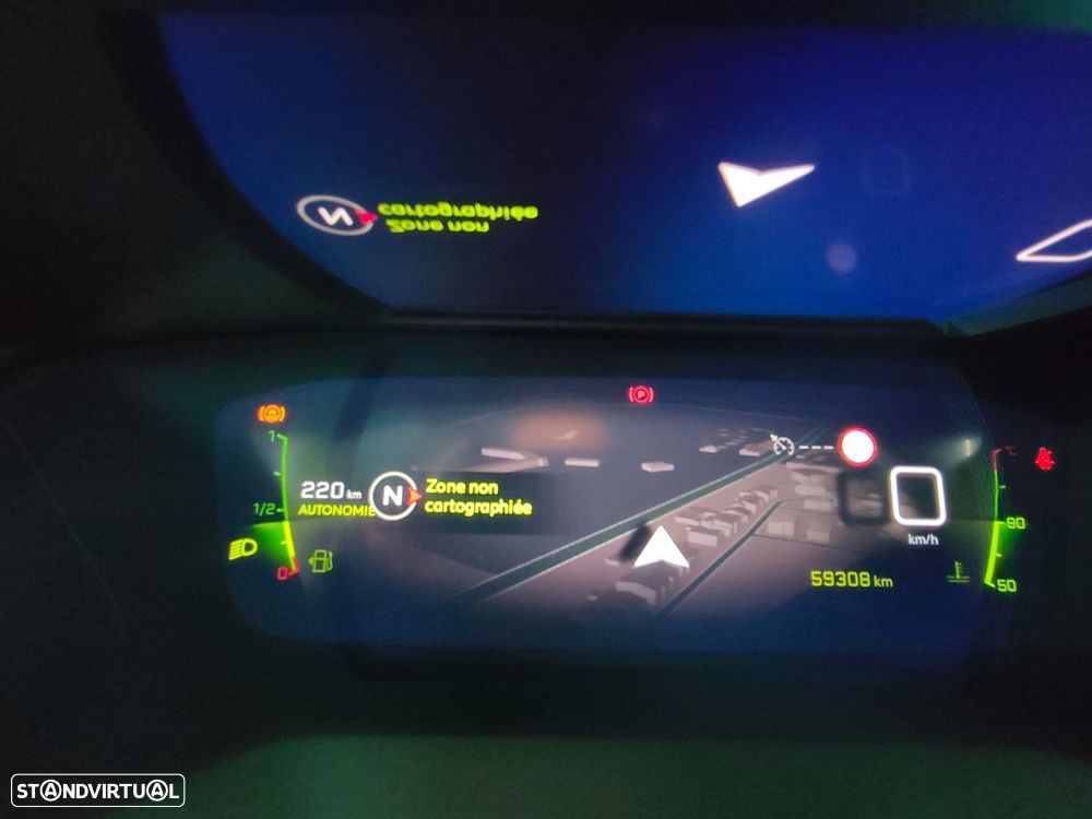 Peugeot 2008 1.2 PureTech Allure Pack - 17