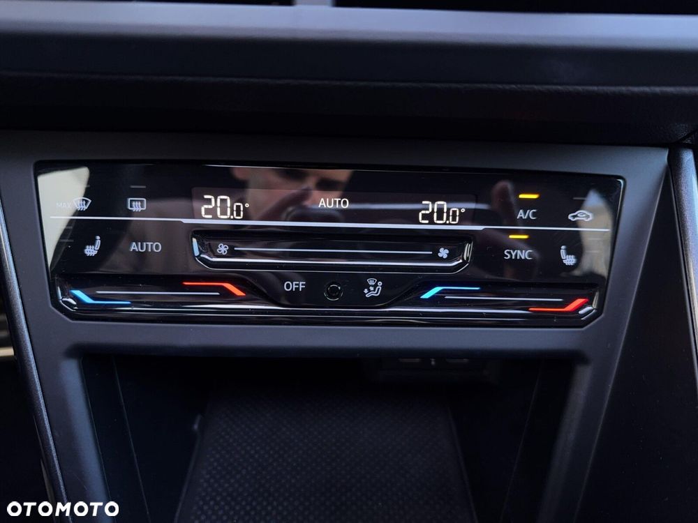 Volkswagen Polo - 18