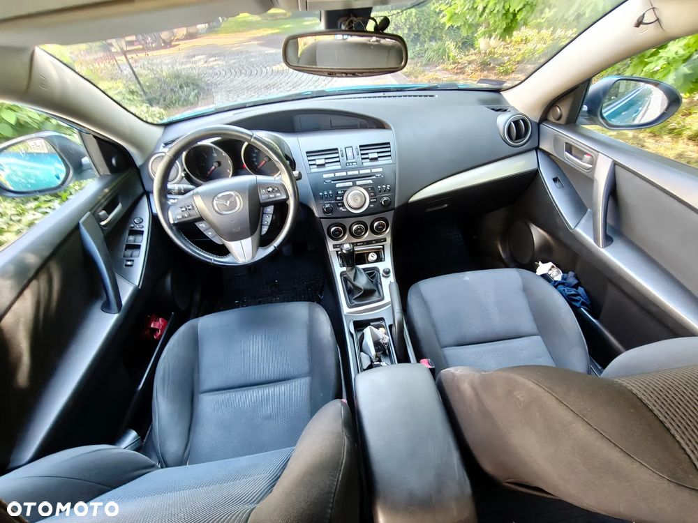Mazda 3 1.6 CD Exclusive + - 14