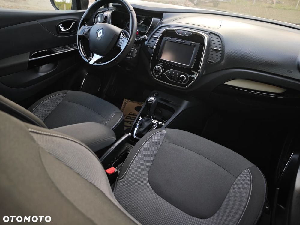 Renault Captur - 32
