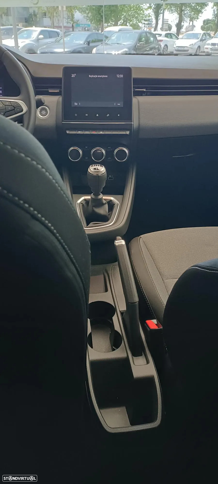 Mitsubishi Colt 1.0 MPI-T Invite - 9