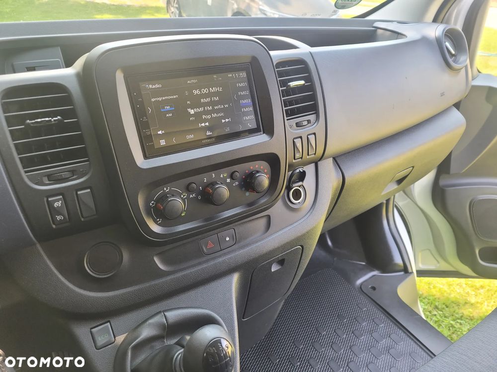 Opel Vivaro - 37