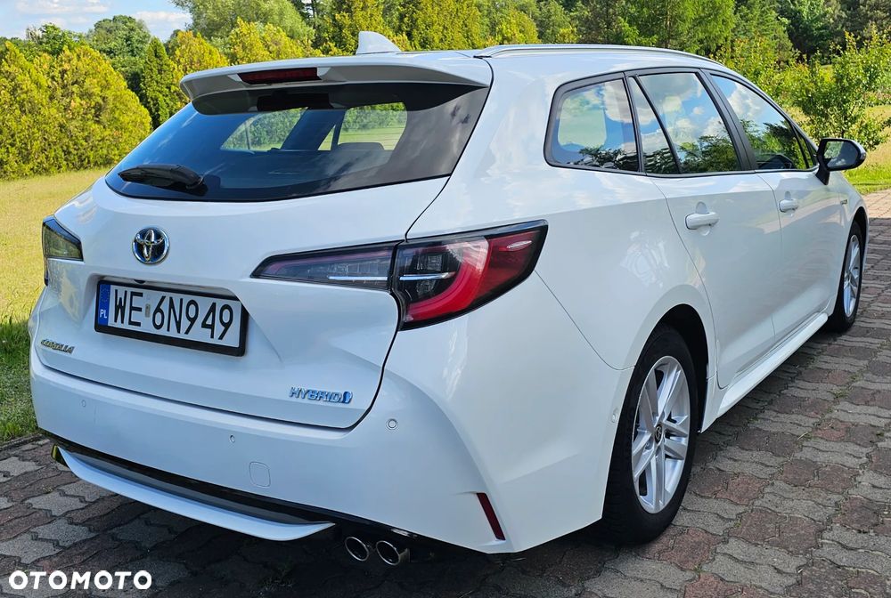 Toyota Corolla 2.0 Hybrid Comfort - 16