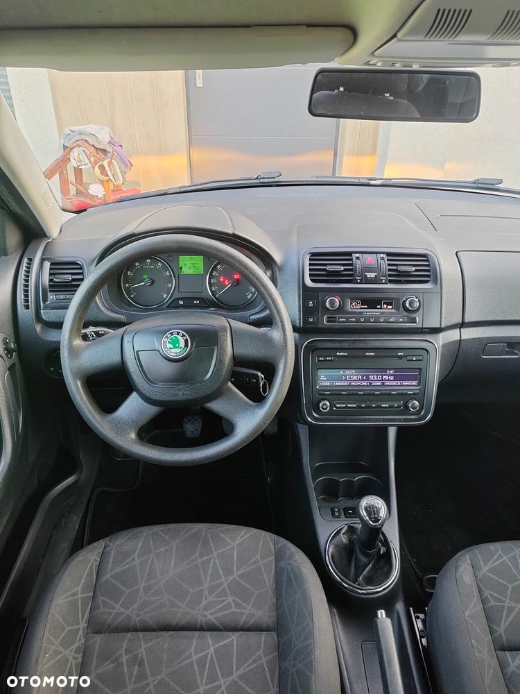 Skoda Fabia - 10