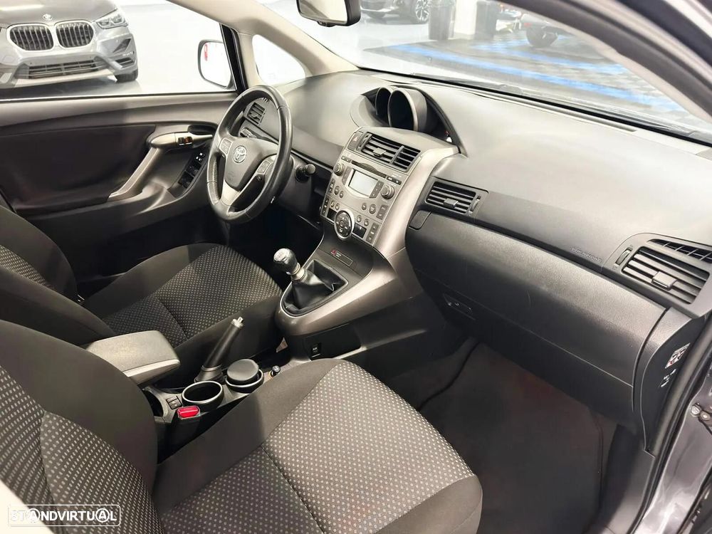 Toyota Verso 2.0 D-4D Energy - 9