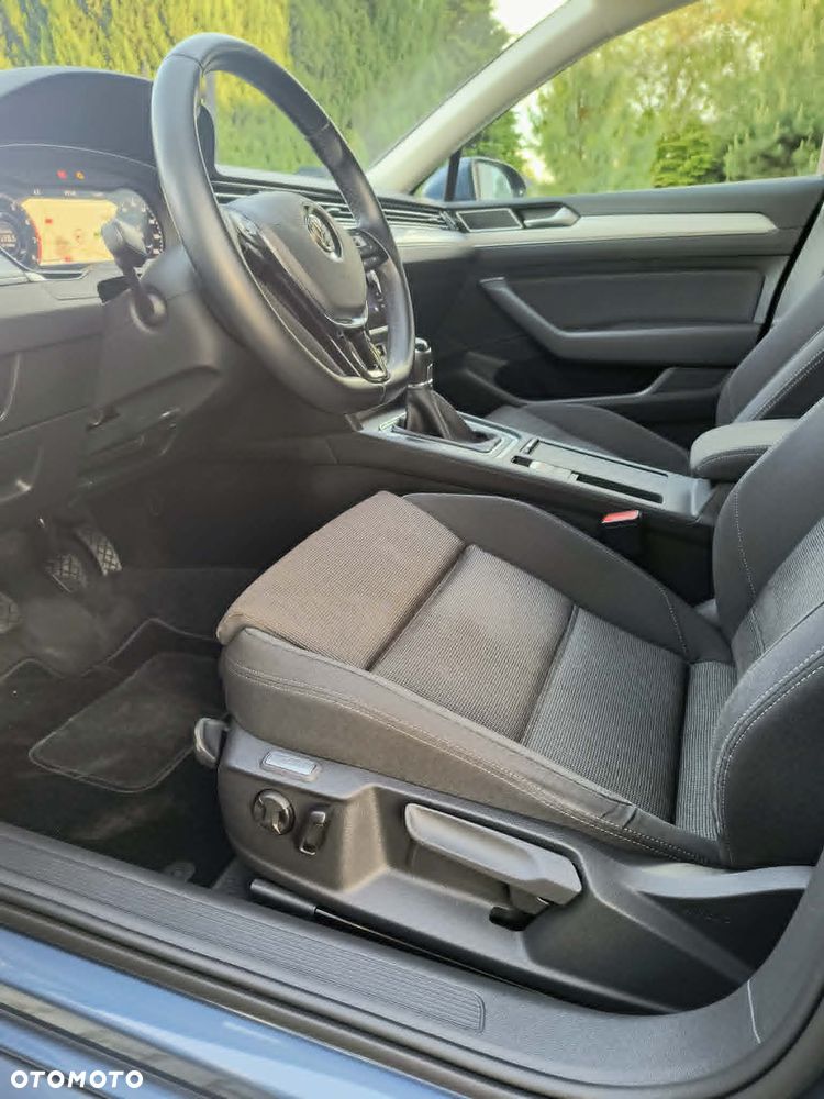 Volkswagen Passat 1.4 TSI BMT ACT Comfortline - 13