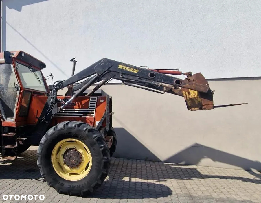 Stoll Ładowacz czołowy Tur New Holland Fiat 6-cylindrów kompletny - 3