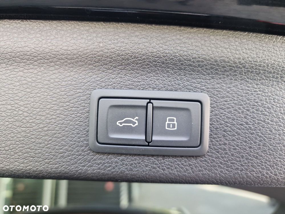 Audi Q3 35 TFSI mHEV S-Line S tronic - 25