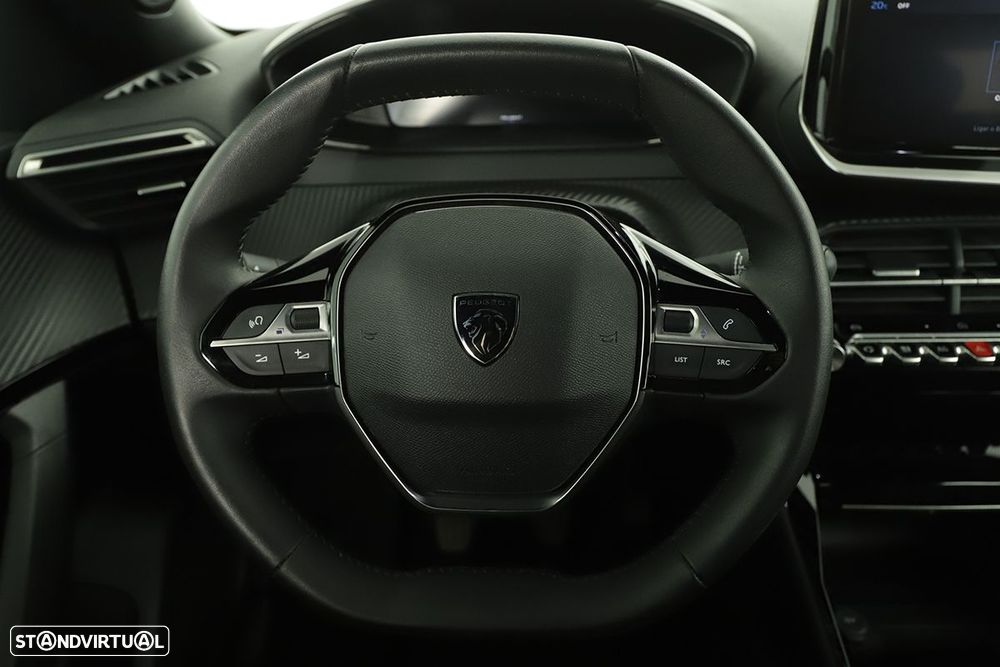 Peugeot 2008 1.2 PureTech Allure - 16