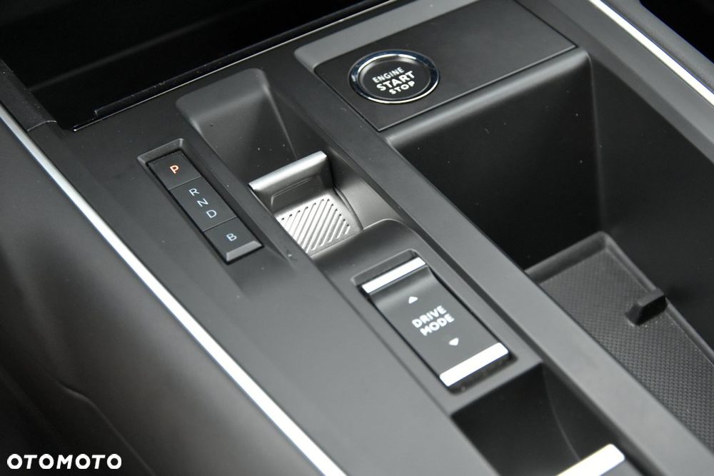 Citroën C5 Aircross 1.6 PHEV 225 Shine EAT8 - 29
