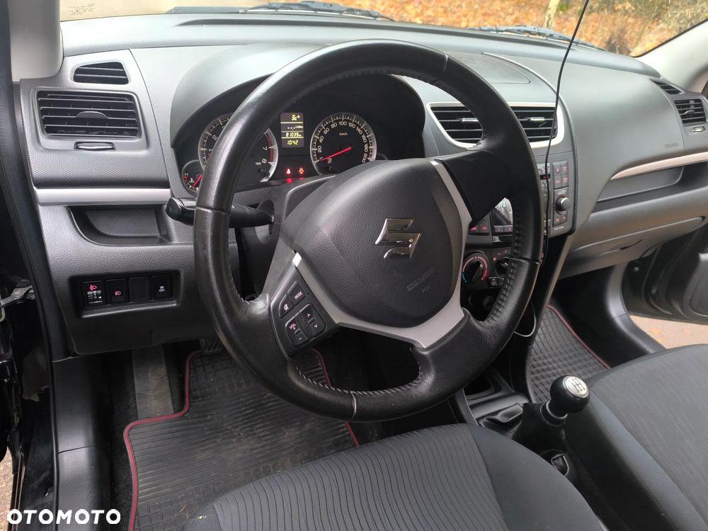 Suzuki Swift 1.2 4x4 Club - 12