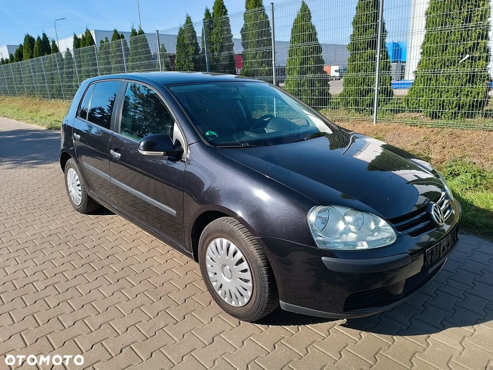 Volkswagen Golf - 2
