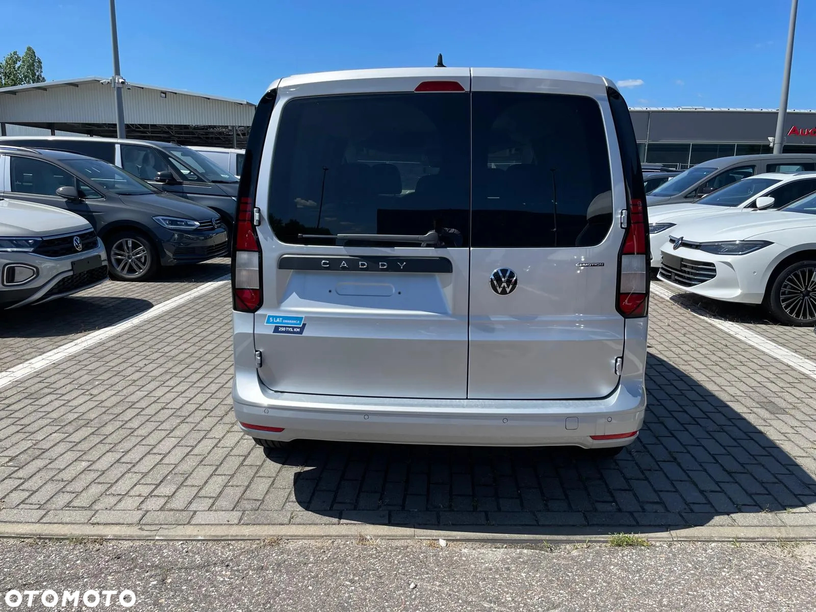 Volkswagen Caddy 2.0 TDI 4Motion - 9