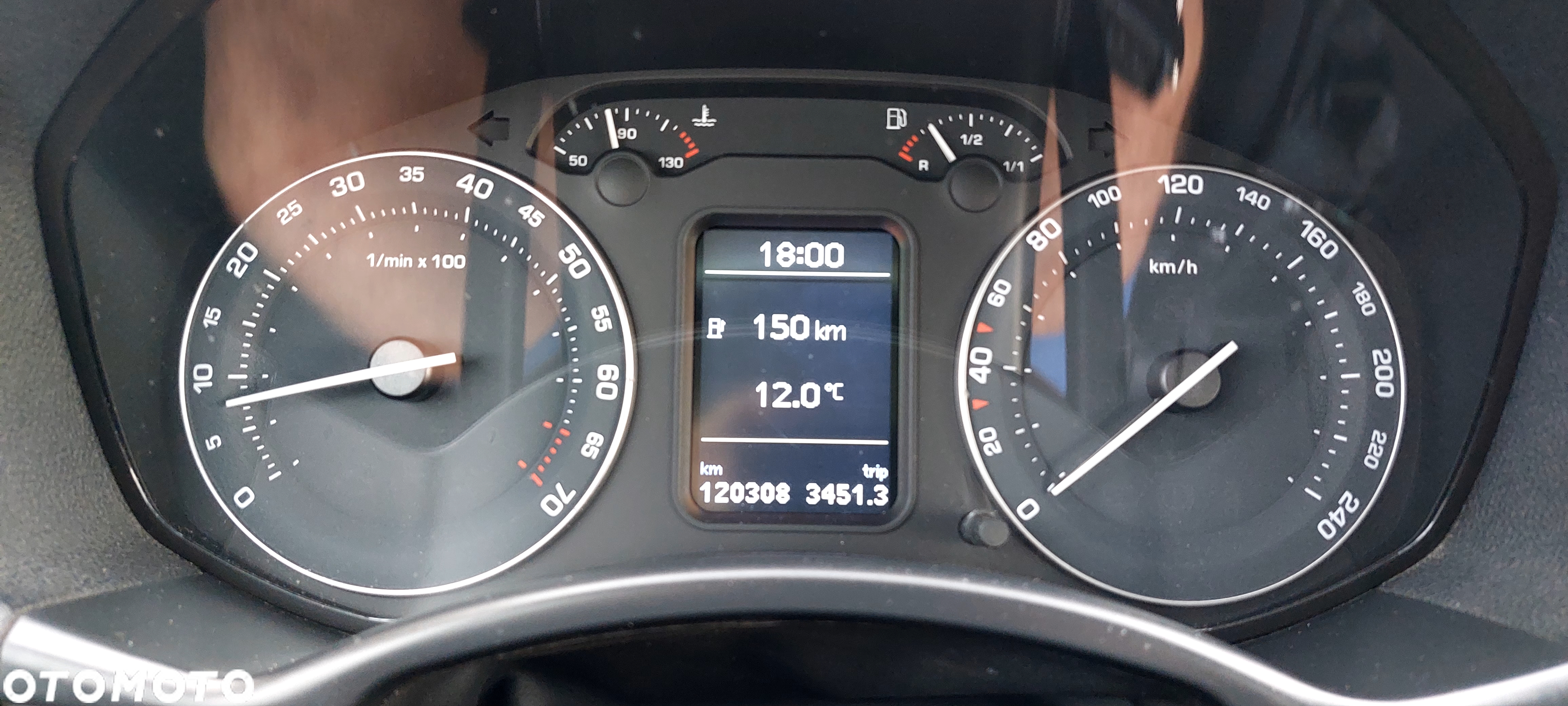 Skoda Octavia 1.6 FSI Elegance - 36