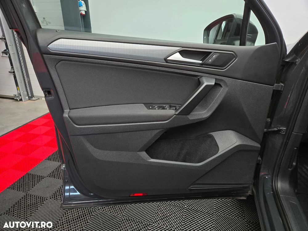 Volkswagen Tiguan 2.0 TDI SCR 4MOTION DSG Life - 19