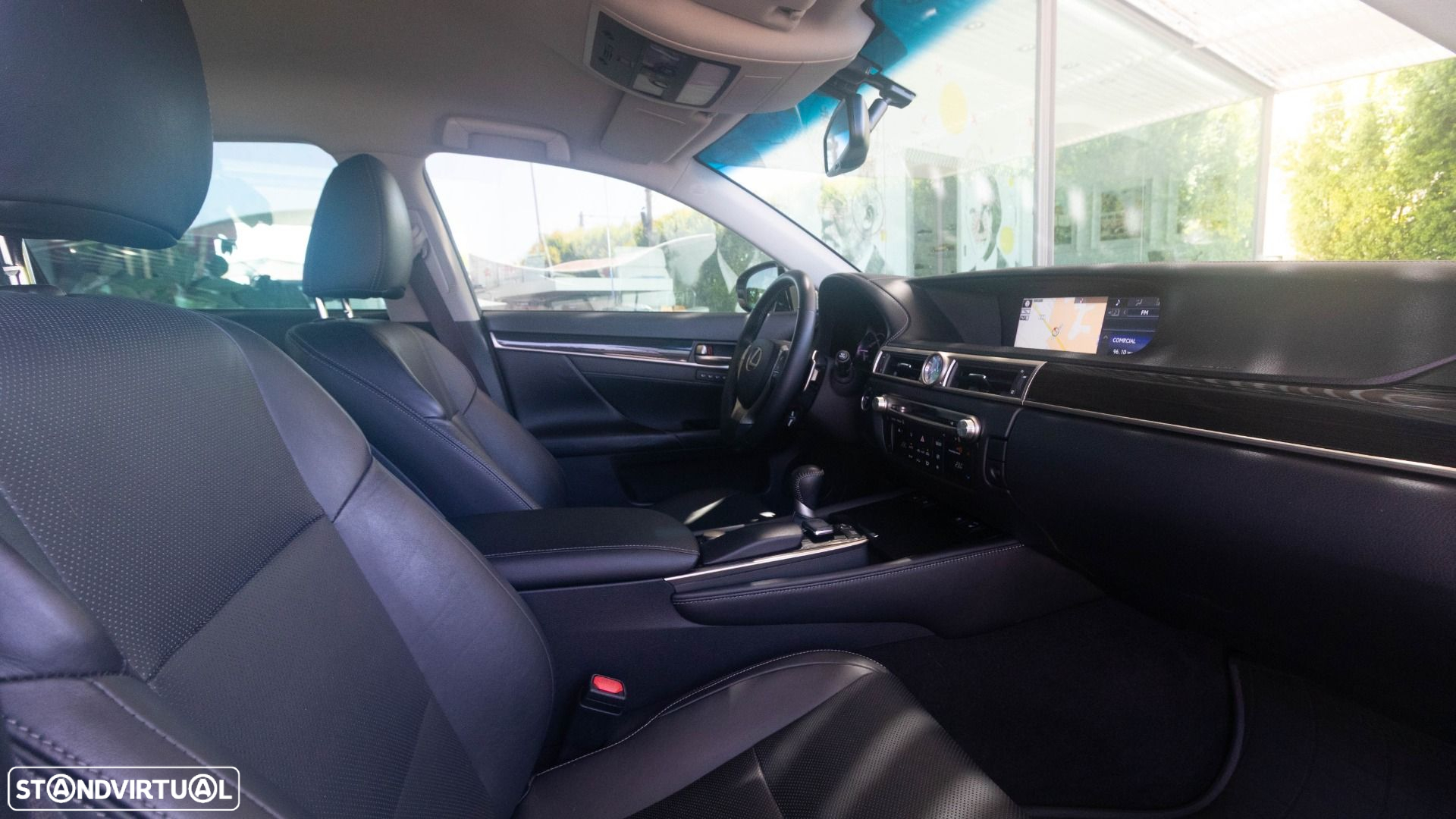 Lexus GS 300h Executive - 11