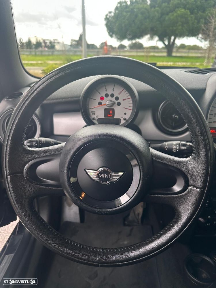 MINI Clubman One D - 2