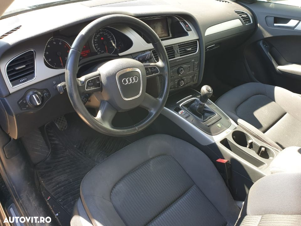 Dezmembrez Audi A4 B8 Avant 1,8TFSi - 8