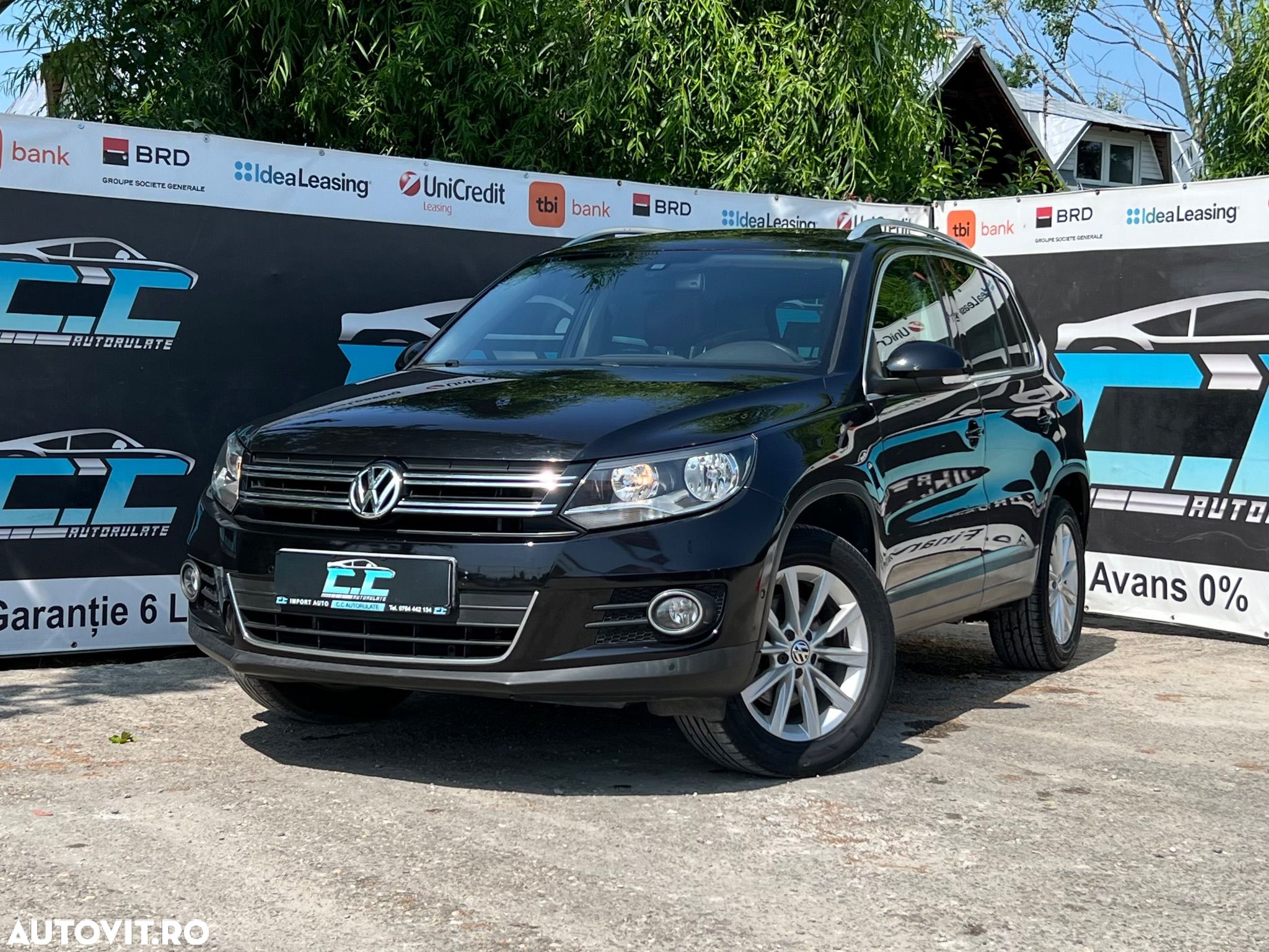 Volkswagen Tiguan 2.0 TDI 4Motion Sport & Style - 1