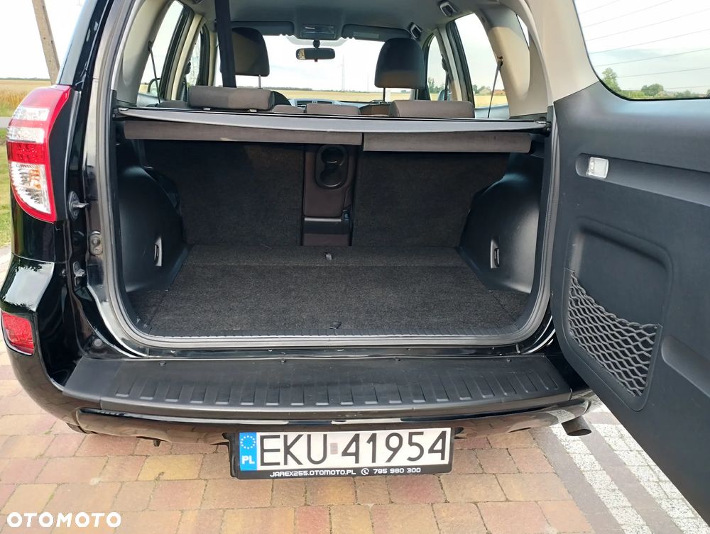 Toyota RAV4 2.0 VVT-i Sol NAVI - 6