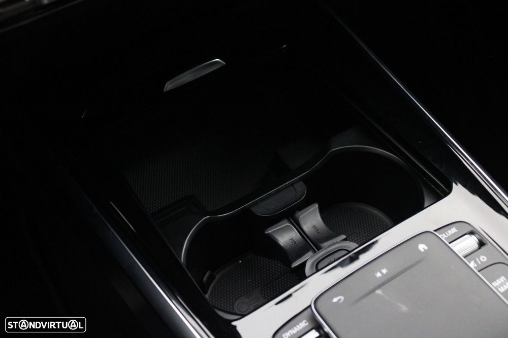 Mercedes-Benz GLB 200 d Progressive - 26