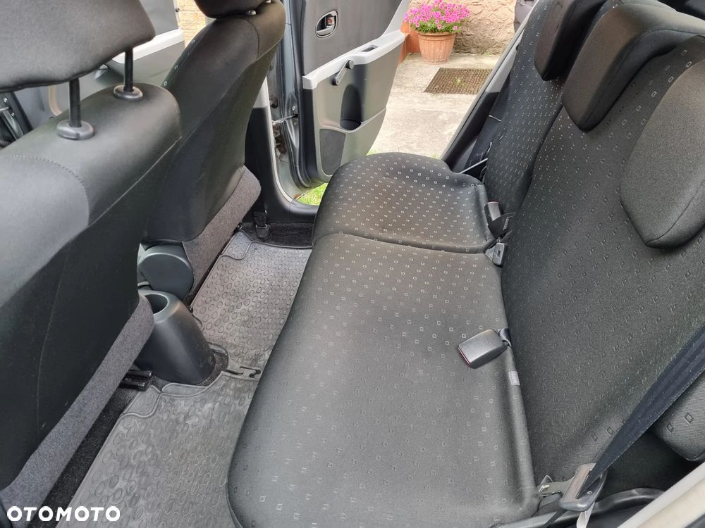 Toyota Yaris 1.3 VVT-i Cool - 9