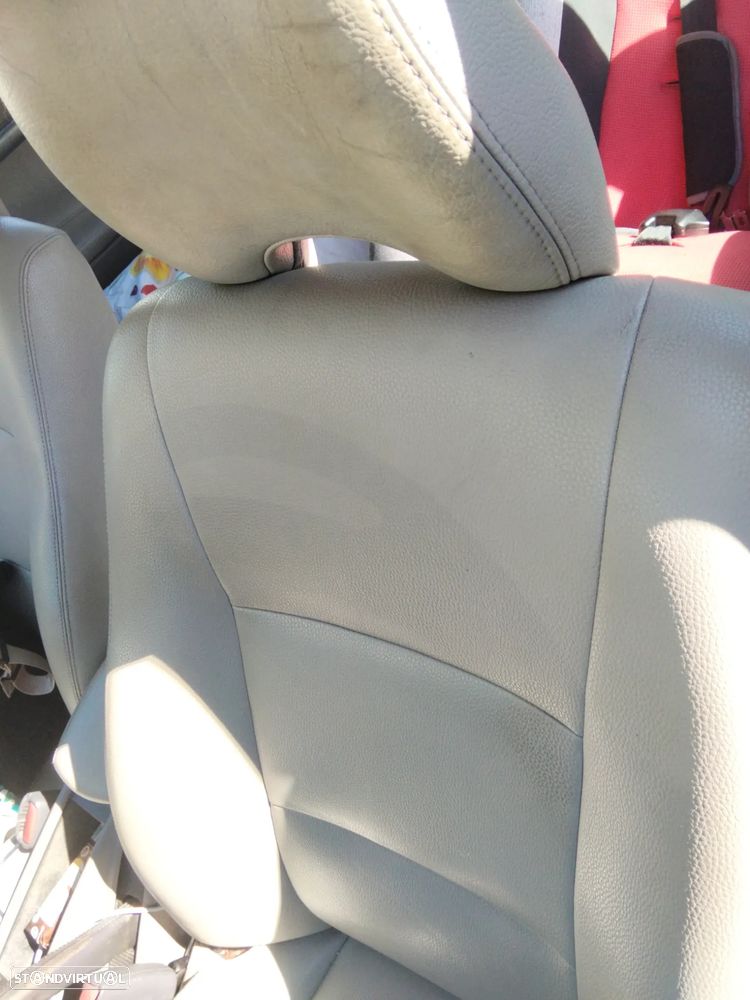 Volvo V40 - 1